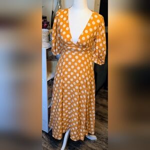 OPT Orange Cream Polka Dot Midi Dress Deep V Neck Empire Waist Size M Brand new